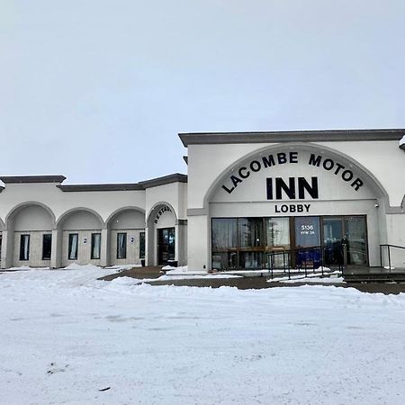 Lacombe Motor Inn Exterior photo